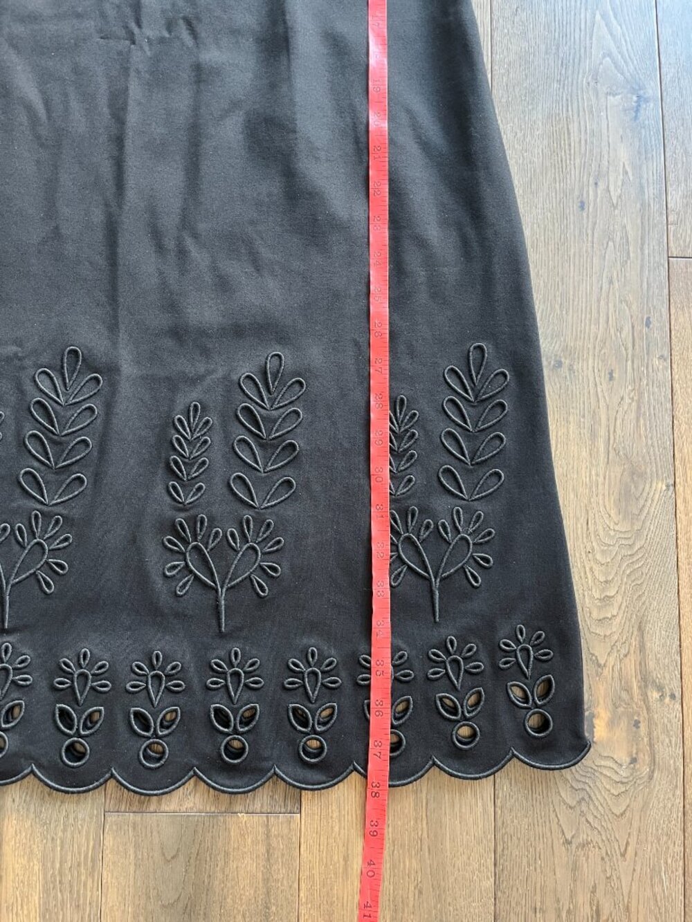J.McLaughlin Indira Eyelet Dress NWT Black Size L Workwear Chic - Picture 8 of 8